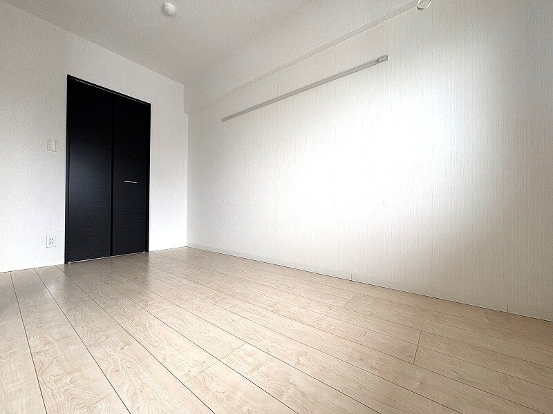 物件内観写真6　(別部屋の写真使用)