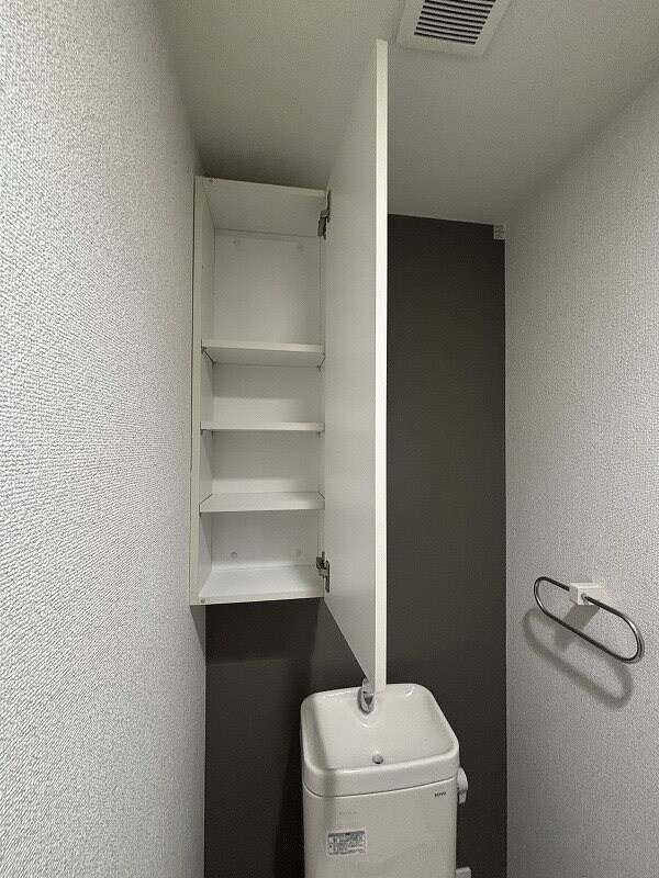 物件内観写真18　(別部屋の写真使用)