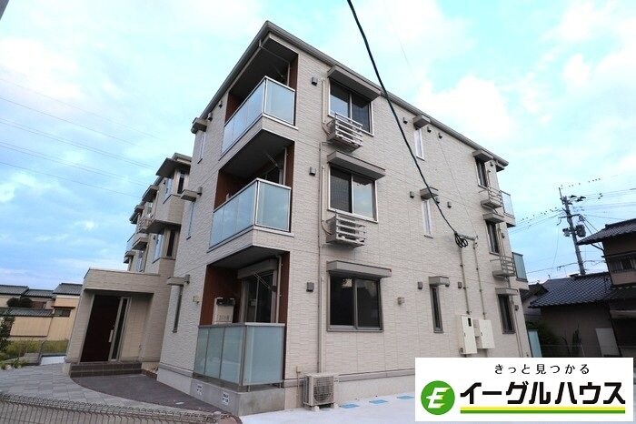 プロムナード新堀の物件外観写真