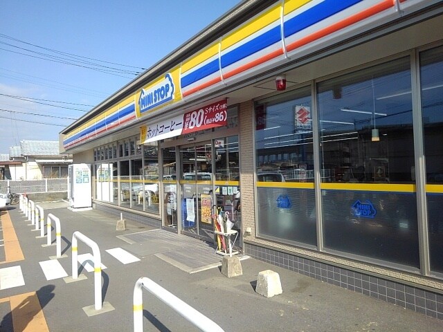 物件内観写真18　(ミニストップ津福今町店まで710m)