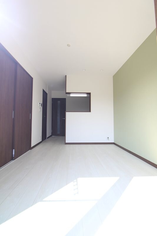 物件内観写真4　(同タイプ物件写真参照)