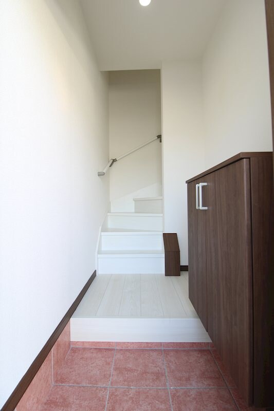 物件内観写真7　(同タイプ物件写真参照)