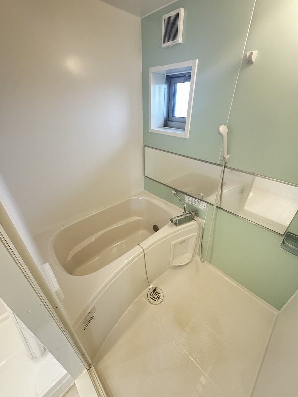 物件内観写真5　(※掲載情報と物件の現況が異なる場合、現況を優先するものとしま)