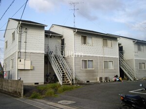 第三芳月ハイツ外観写真