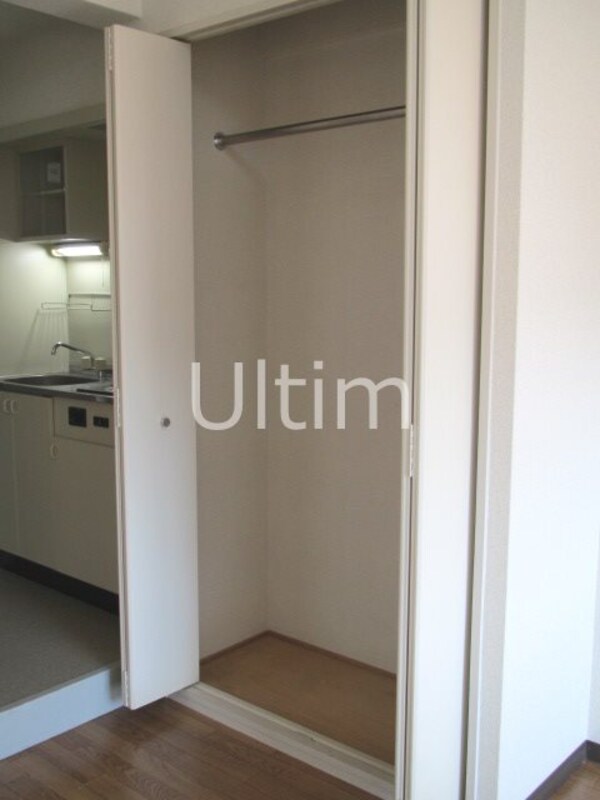 収納(※同タイプの他のお部屋です)