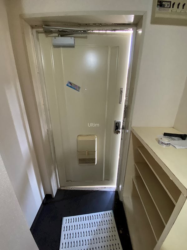 玄関(違うお部屋の写真です)