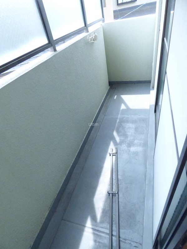 ベランダ(別部屋のお写真です。ご参考までに！)
