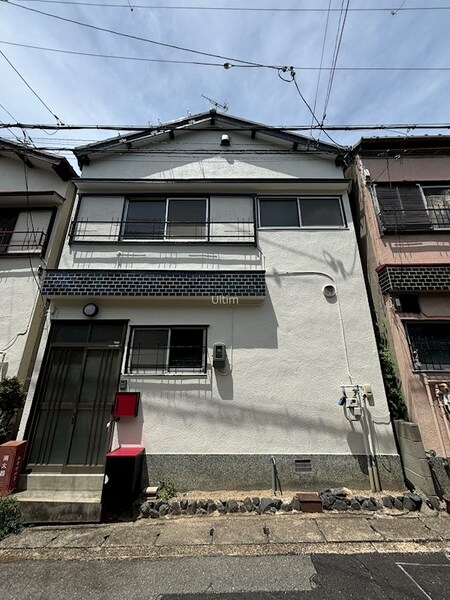 日野谷寺町貸家2外観写真