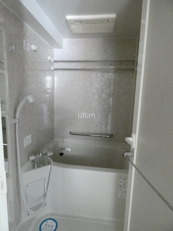 風呂画像(違うお部屋の写真です。ご参考までに)