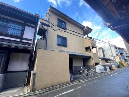 フラッティ四条大宮II外観写真