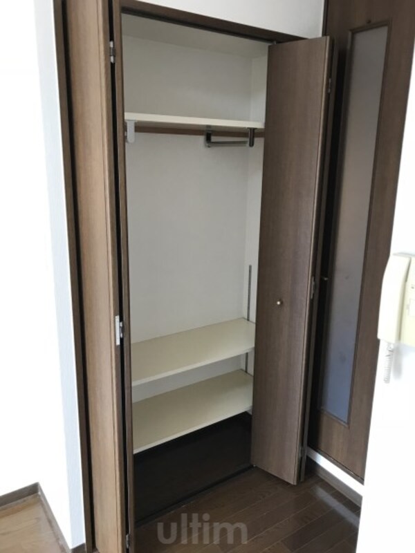 収納(別の部屋の写真)