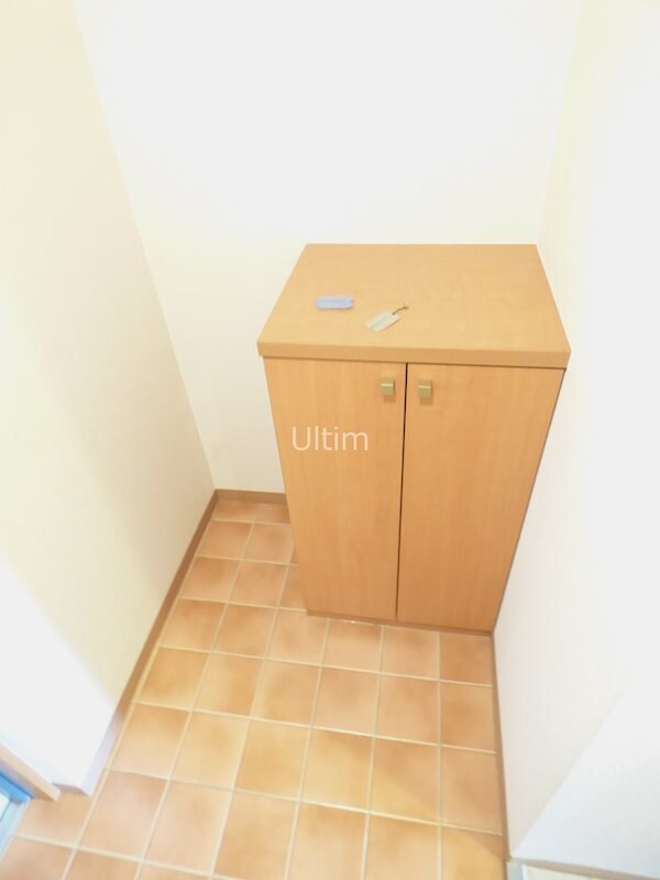 収納(靴箱※同タイプの他のお部屋です)