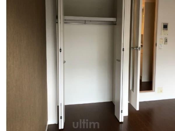 収納(他の部屋の写真です。)