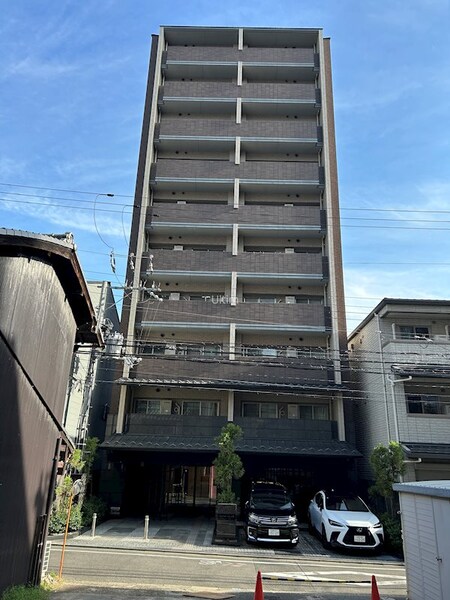 サンクチュアリ二条城II外観写真