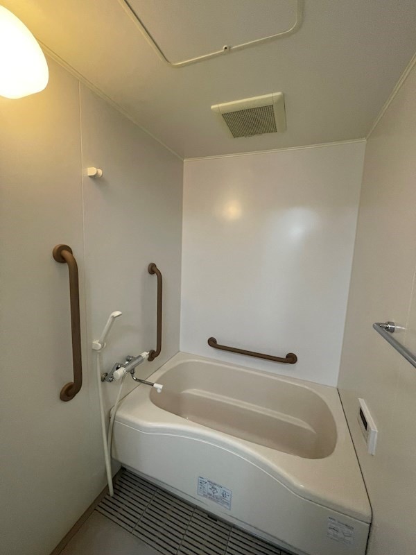 その他(別のお部屋のお写真です。ご参考までに。)