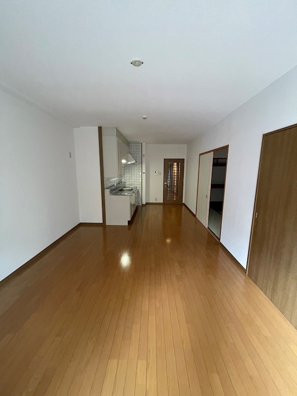 その他(別のお部屋のお写真です。ご参考までに。)