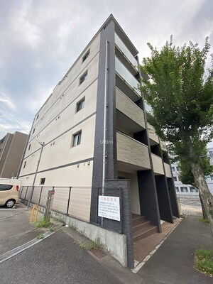 Ａ－ｍｏｎ醍醐外観写真