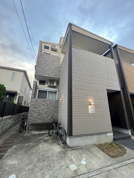 ハーモニーテラス淀下津町外観写真