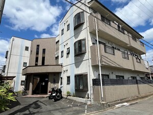 サンサーラ春嶺外観写真
