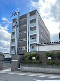テッケルテスラ