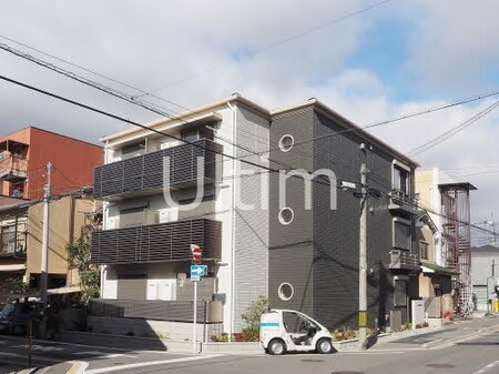 シャーメゾン冷泉町外観写真
