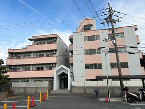 カサグランデ嵯峨野外観写真
