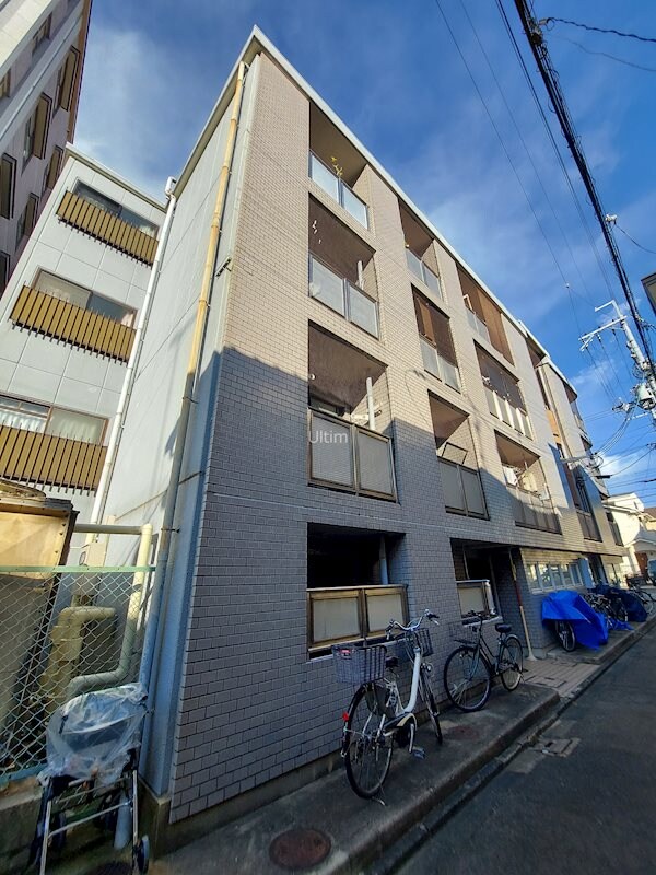 大鳳ハイツの物件外観写真