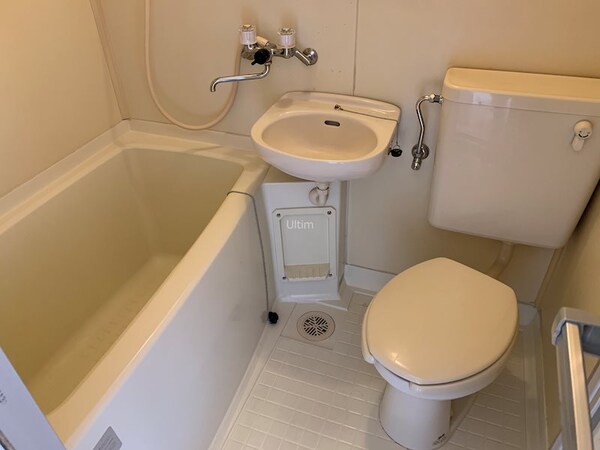 風呂画像(別のお部屋の写真です。ご参考までに。)