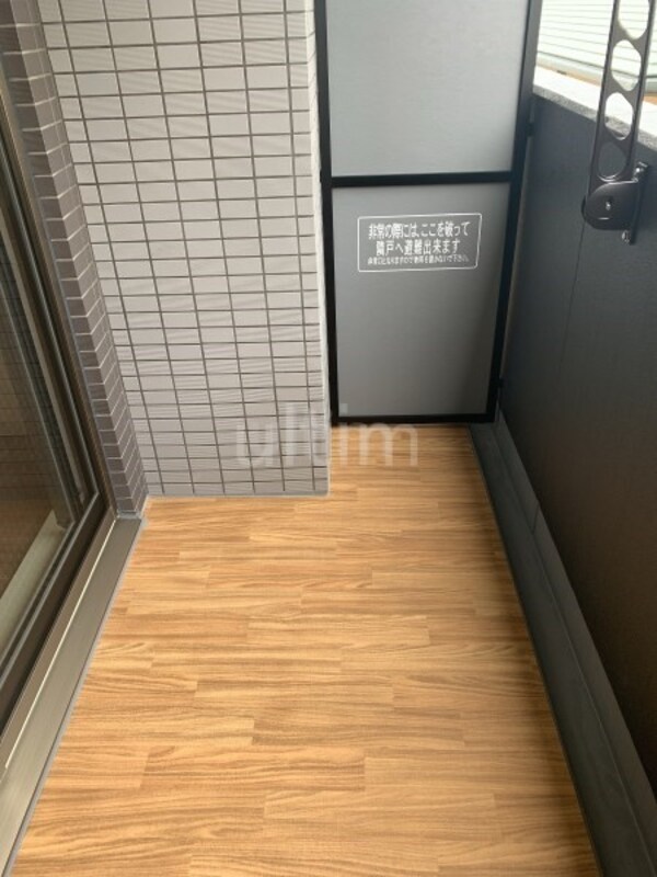 ベランダ(※別のお部屋のお写真です。御参考までに。)