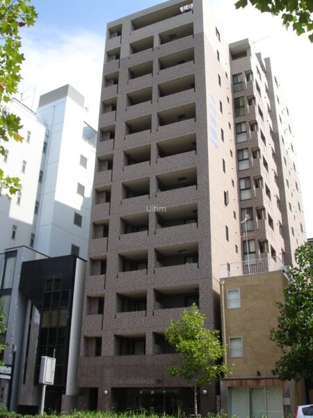 リーガル京都烏丸御池外観写真