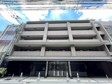 リーガル京都四条烏丸II外観写真