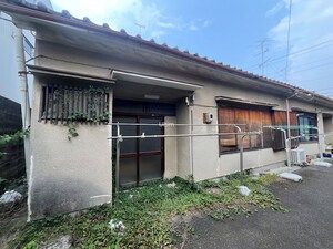 西村千足貸家外観写真