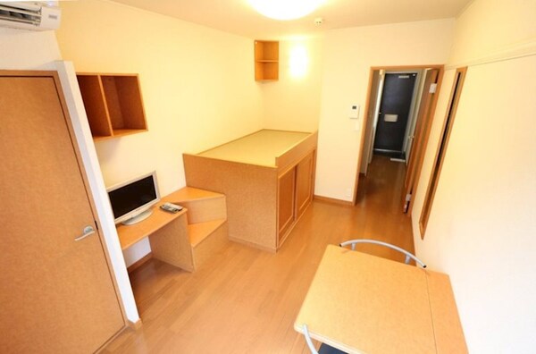 ベッドルーム(※別のお部屋の写真です)