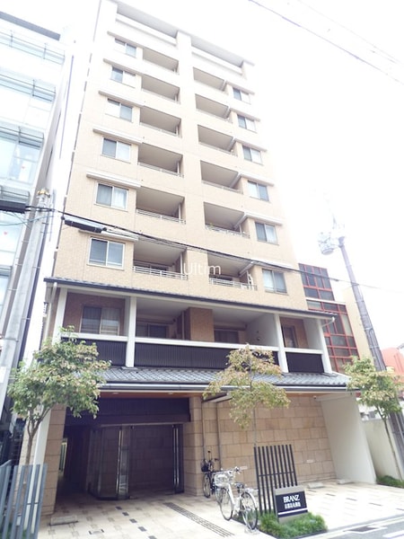 ブランズ京都烏丸御池外観写真