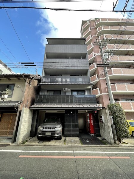 アイカーサ富小路外観写真