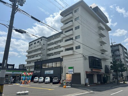クエスト御池外観写真