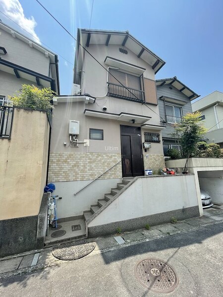 深草大亀谷大山町貸家外観写真