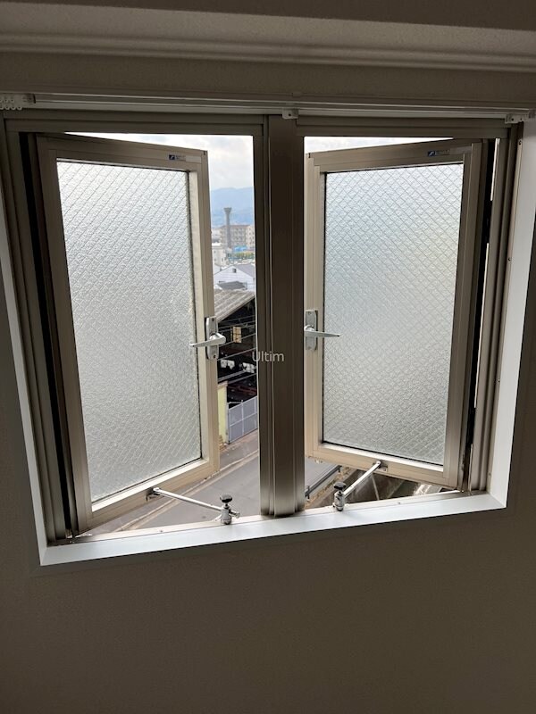 その他(別のお部屋の写真です)
