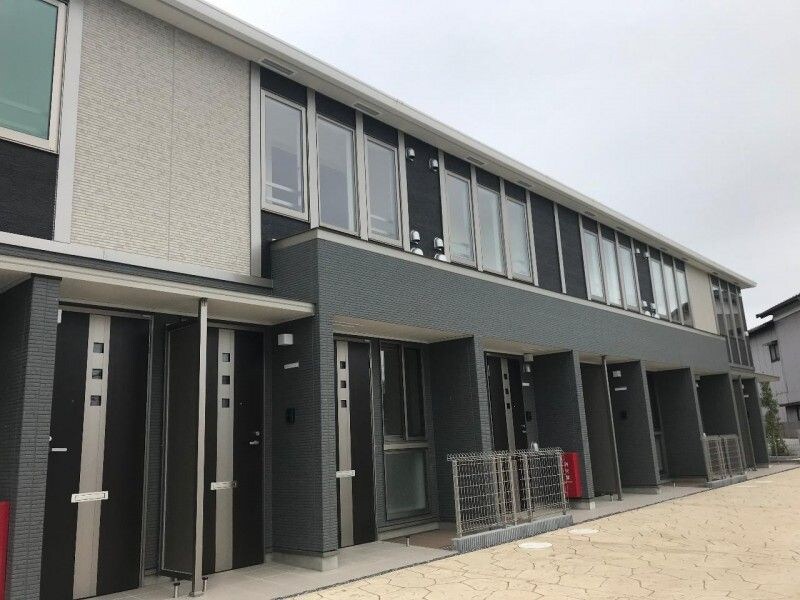 ジャルデーノの物件外観写真