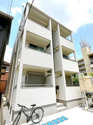 ＲＡＫＵＳＵＭ武里外観写真
