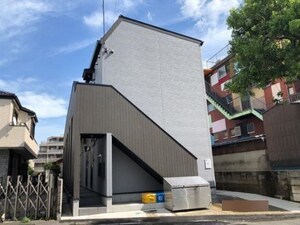 モントルー外観写真