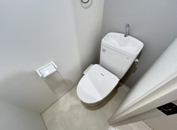 トイレ(※同シリーズイメージ)