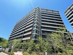 プラウドシティ小竹向原グランドコート外観写真