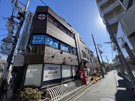 ドンズビル外観写真