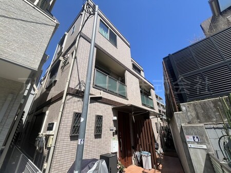 田柄３丁目貸タウンハウス外観写真