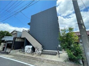 アソシエⅢ(アソシエスリー)外観写真