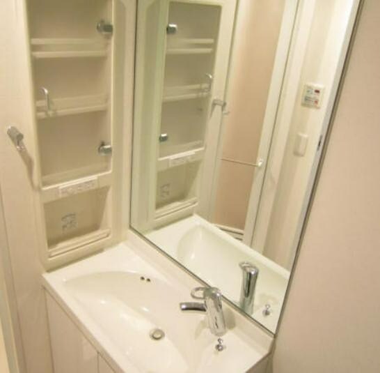 物件内観写真8　(※別部屋の参照となります)