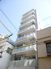 都営大江戸線 新御徒町駅 8階建 築11年の外観写真