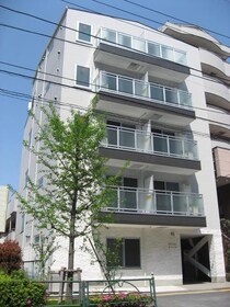 千代田線 北綾瀬駅 5階建 築14年の外観写真