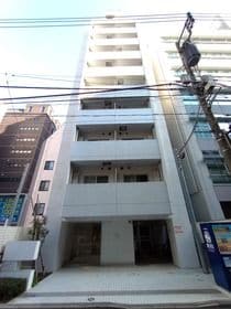 丸ノ内線 新宿御苑前駅 11階建 築11年の外観写真